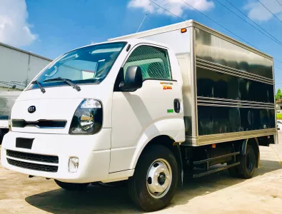 *THAY KÍNH XE tải KIA K250 tận nơi